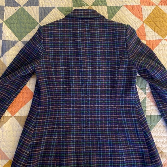 Sleek but cute wool plaid Blazer size 4 - Picture 2 of 3